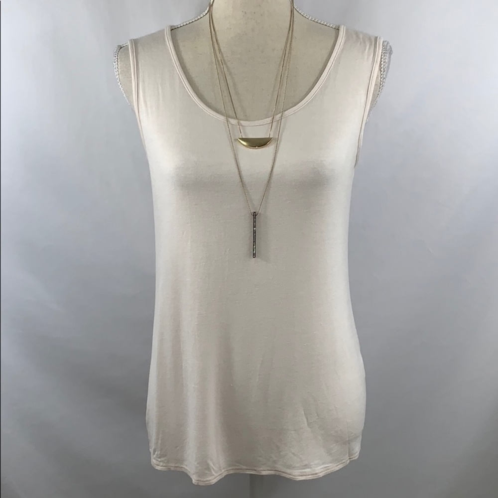 Marla Wynne pinky beige knit tank top